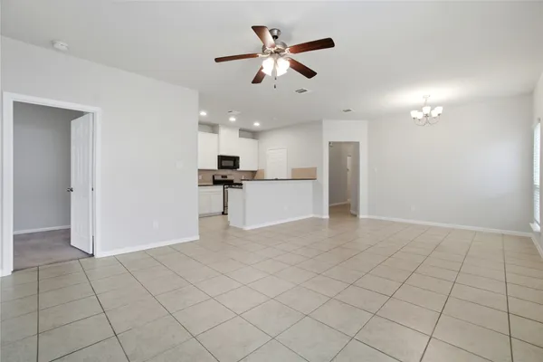 $1,850 | 116 Camelot Pl Court, Conroe, TX 77304