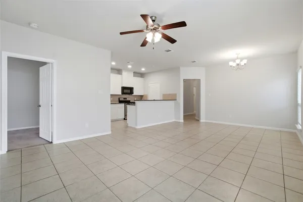 $1,850 | 116 Camelot Pl Court, Conroe, TX 77304