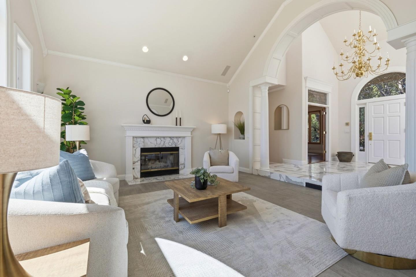 380 Mockingbird Ridge Road Watsonville, CA 95076 - Photo 4 of 67