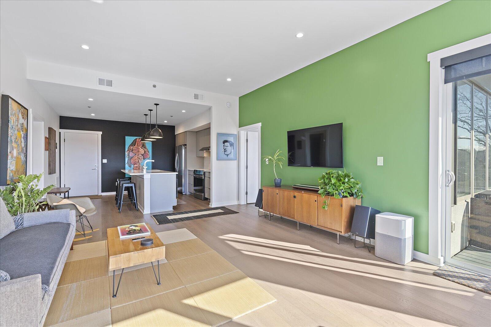 411 Fairpoint Street, Unit 202 Chattanooga, TN 37405 - Photo 10 of 48 09-411 Fairpoint St 202-9