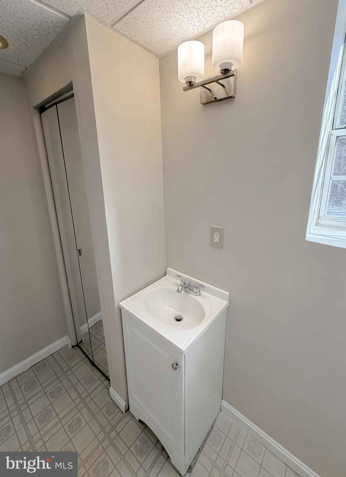 316 Geronimo Road Lusby, MD 20657 - Photo 31 of 42 2nd bathroom