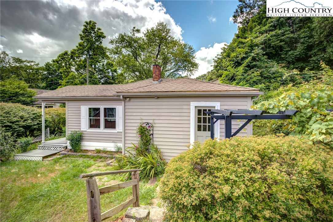 684 Queen Street Boone, NC 28607 - Photo 22 of 26 Gallery Image 22