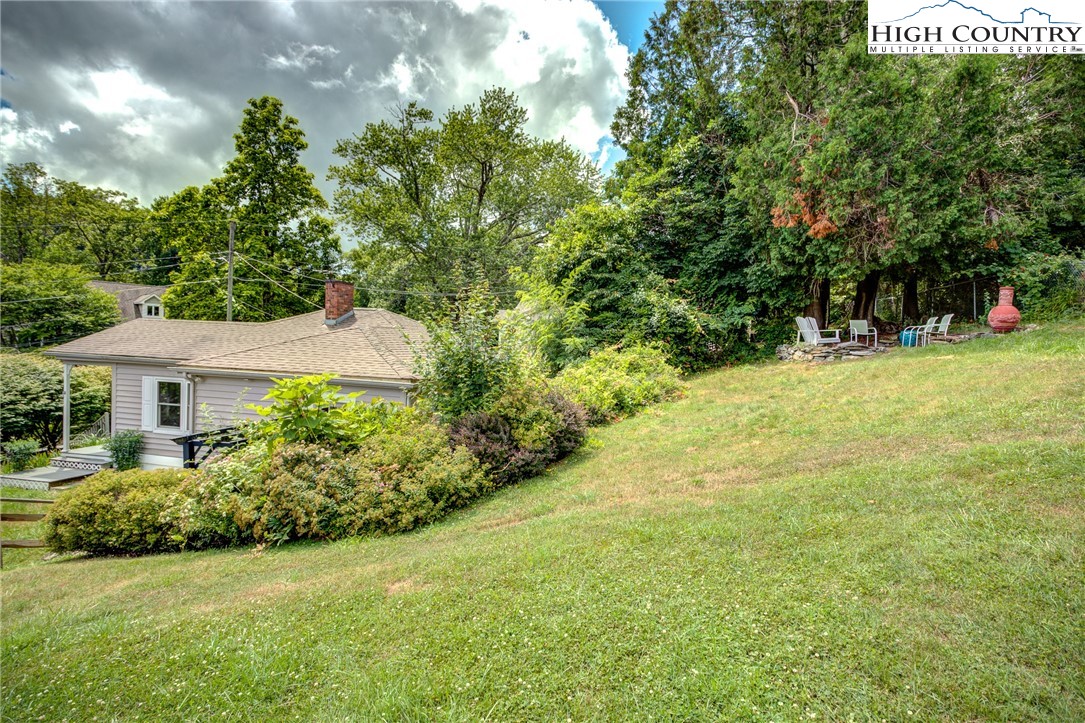 684 Queen Street Boone, NC 28607 - Photo 23 of 26 Gallery Image 23