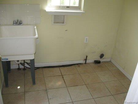 6446 Short Cut Road Marine City, MI 48039 - Photo 7 of 22 IMG_0383.jpg