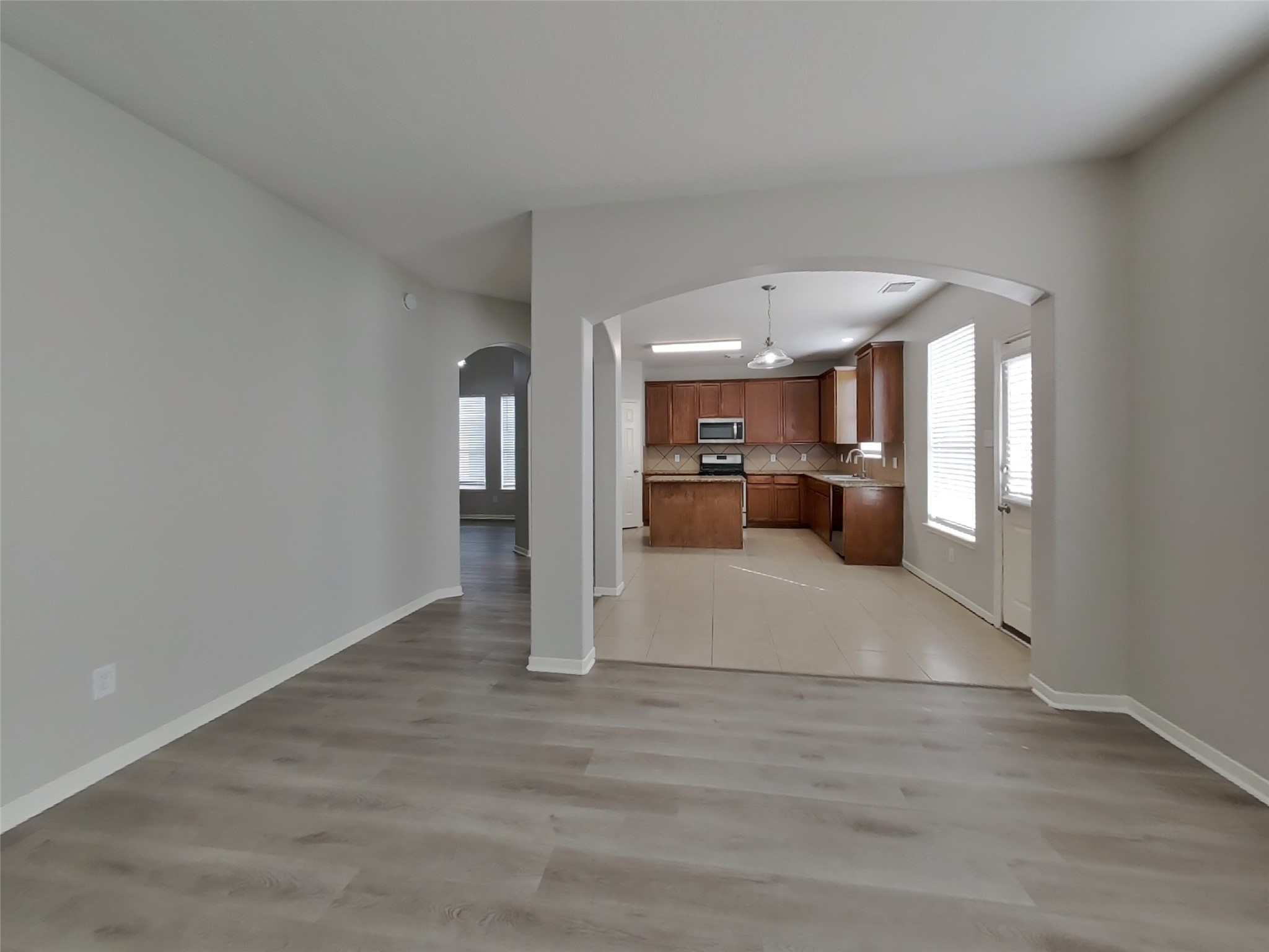 21526 Lovis Way Humble, TX 77338 - Photo 3 of 17 a view of living room with furniture and window