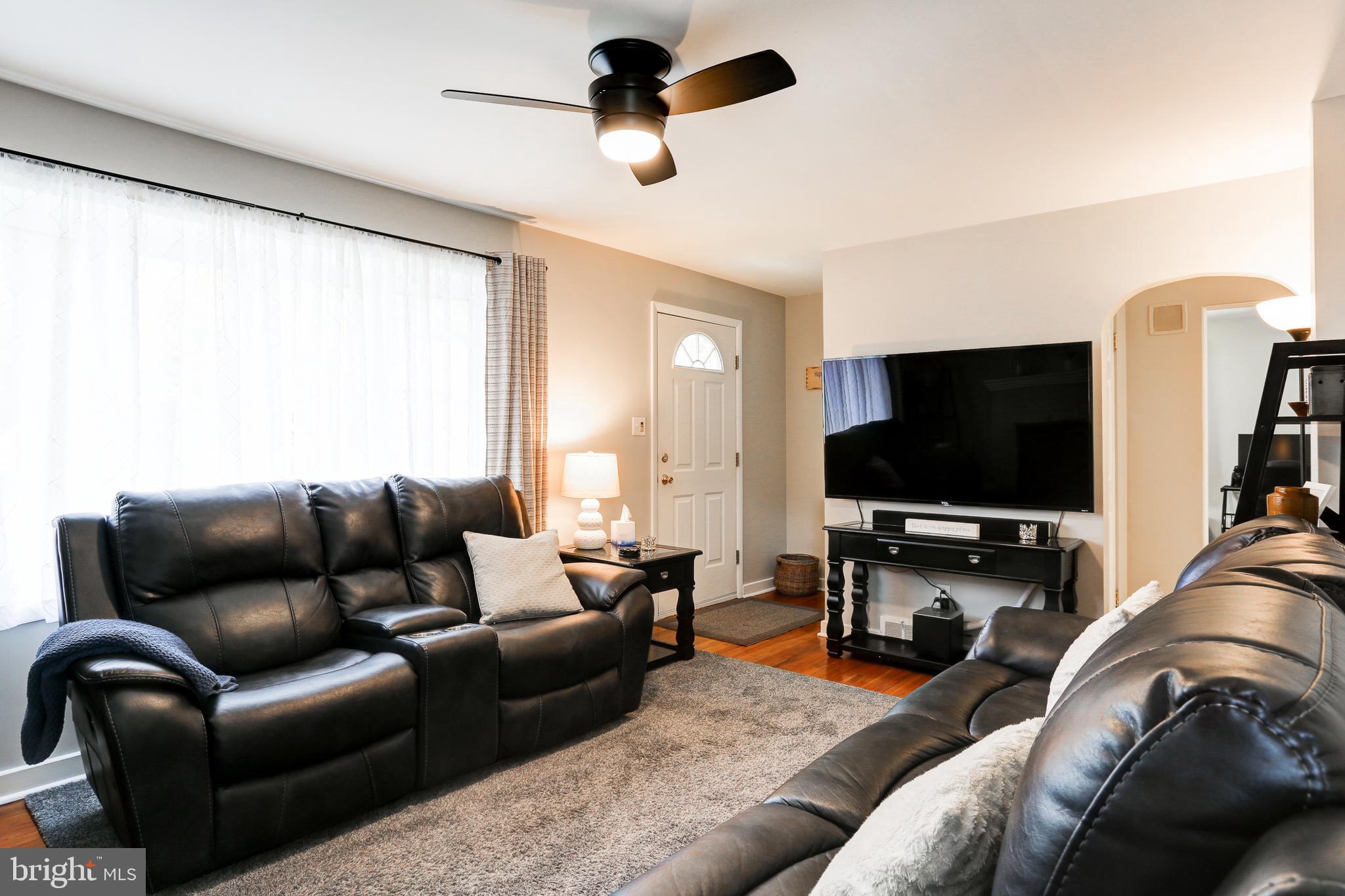 98 Oneida Road Camp Hill, PA 17011 - Photo 5 of 28 Gallery Image 5