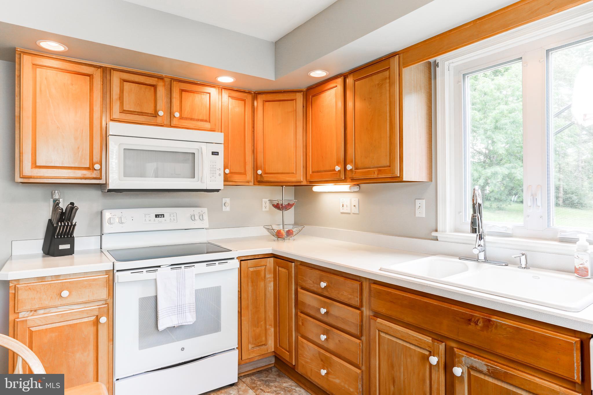 98 Oneida Road Camp Hill, PA 17011 - Photo 9 of 28 Gallery Image 9