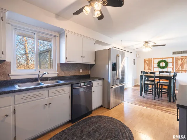 $160,000 | 134 Field Grove Court, East Peoria, IL 61611