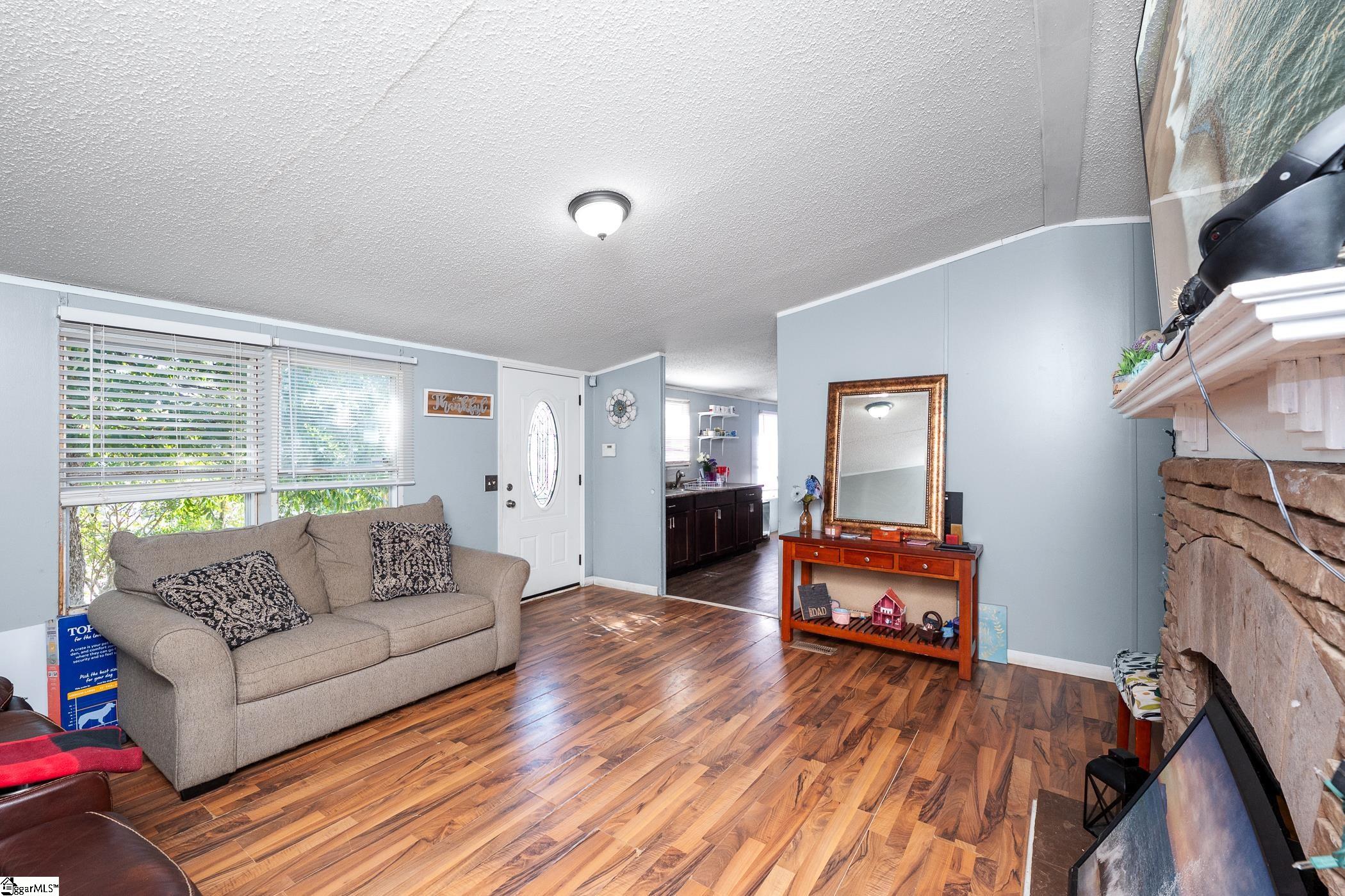 102 Riverbreeze Road Greenville, SC 29611 - Photo 12 of 34 Gallery Image 12