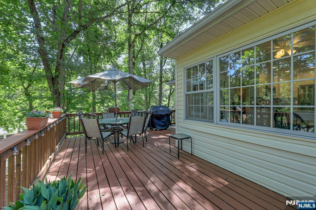 598 Whitenack Road River Vale, NJ 07675 - Photo 37 of 41