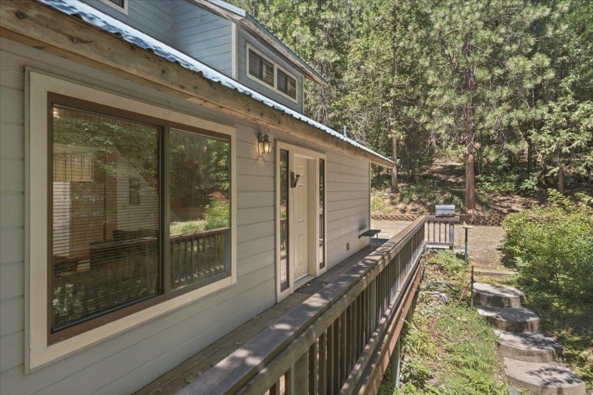 20929 Fall Crk Road Dunsmuir, CA 96025 - Photo 7 of 28 Gallery Image 7