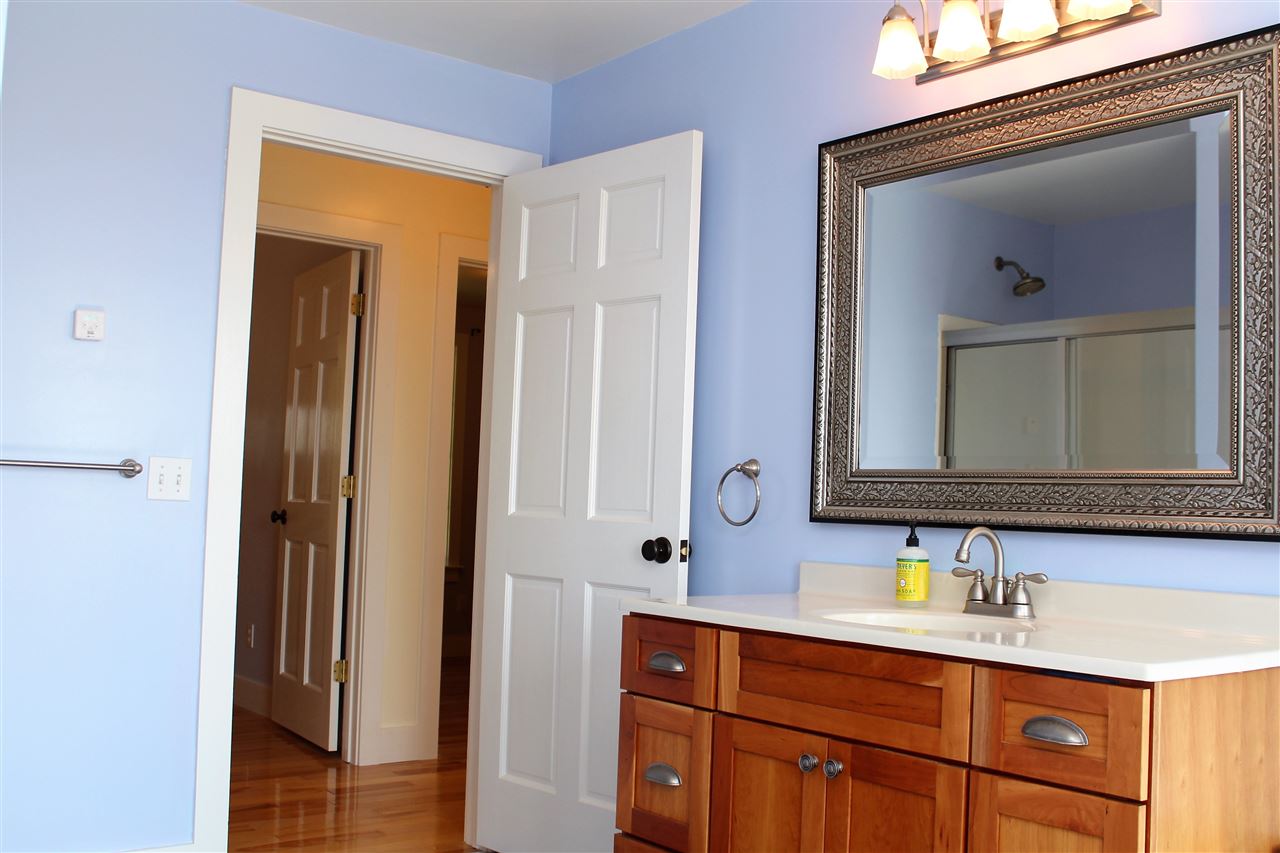 2724 Cambridge Road Fletcher, VT 05444 - Photo 26 of 40