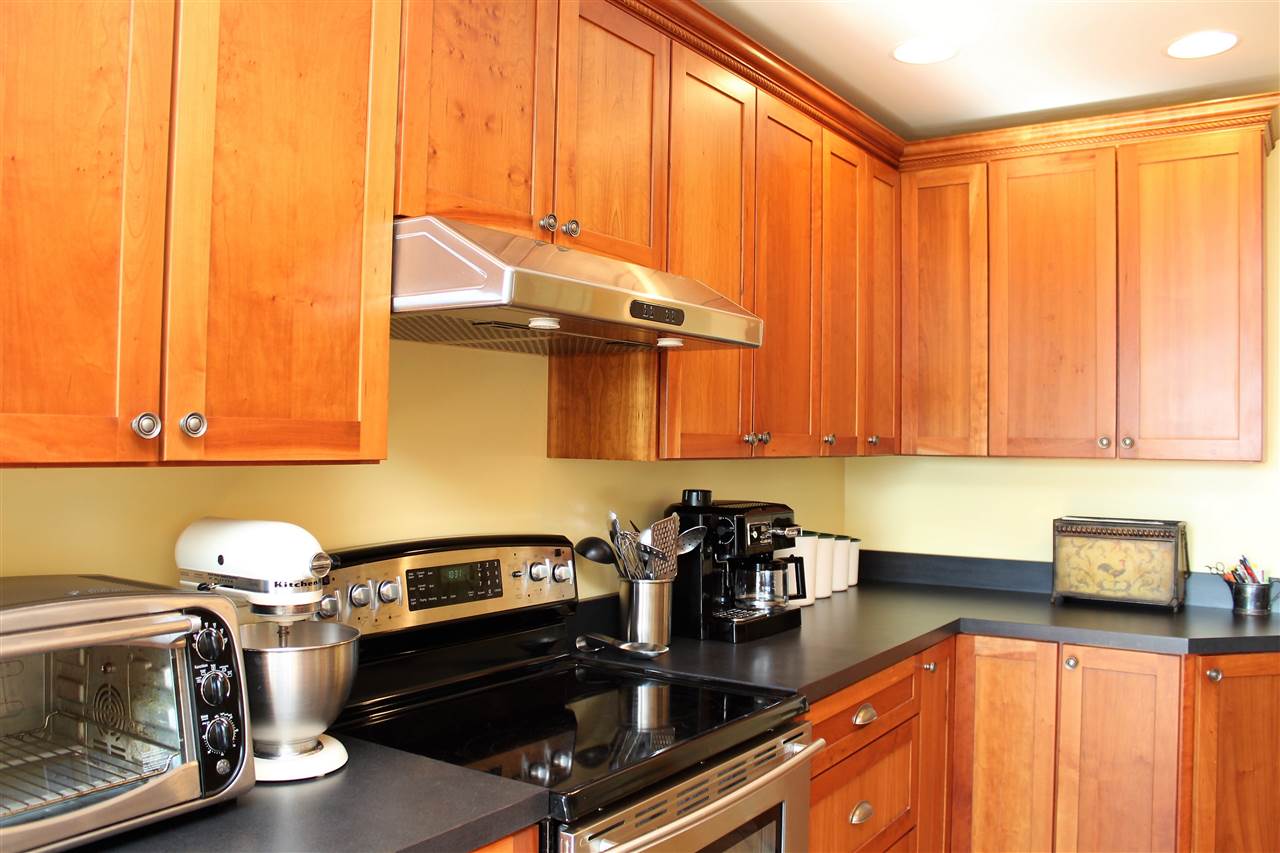 2724 Cambridge Road Fletcher, VT 05444 - Photo 10 of 40