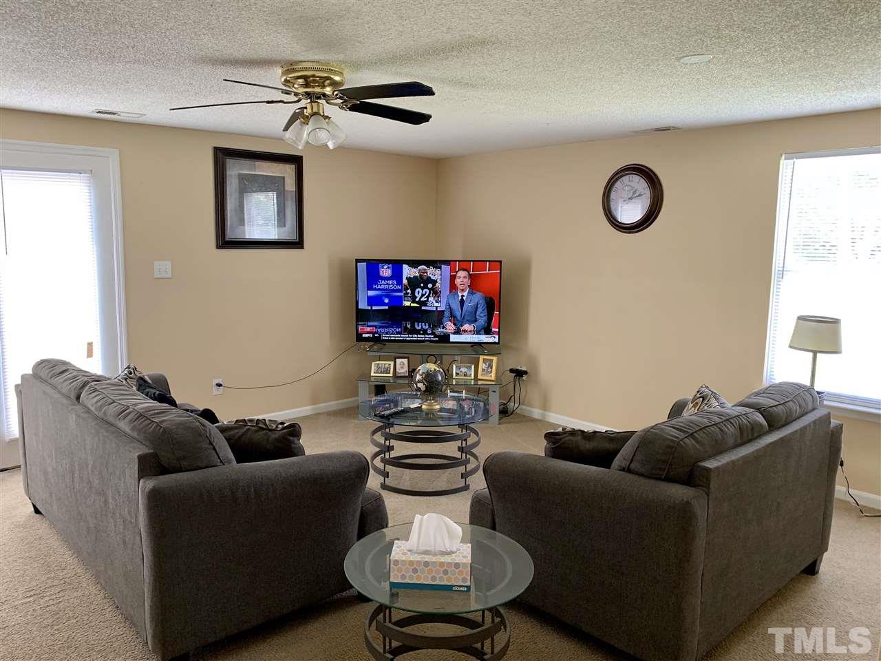 5606 Bringle Court Raleigh, NC 27610 - Photo 5 of 8 Gallery Image 5