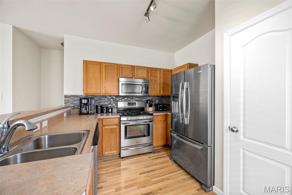 814 Haversham Drive St. Charles, MO 63304 - Photo 17 of 60