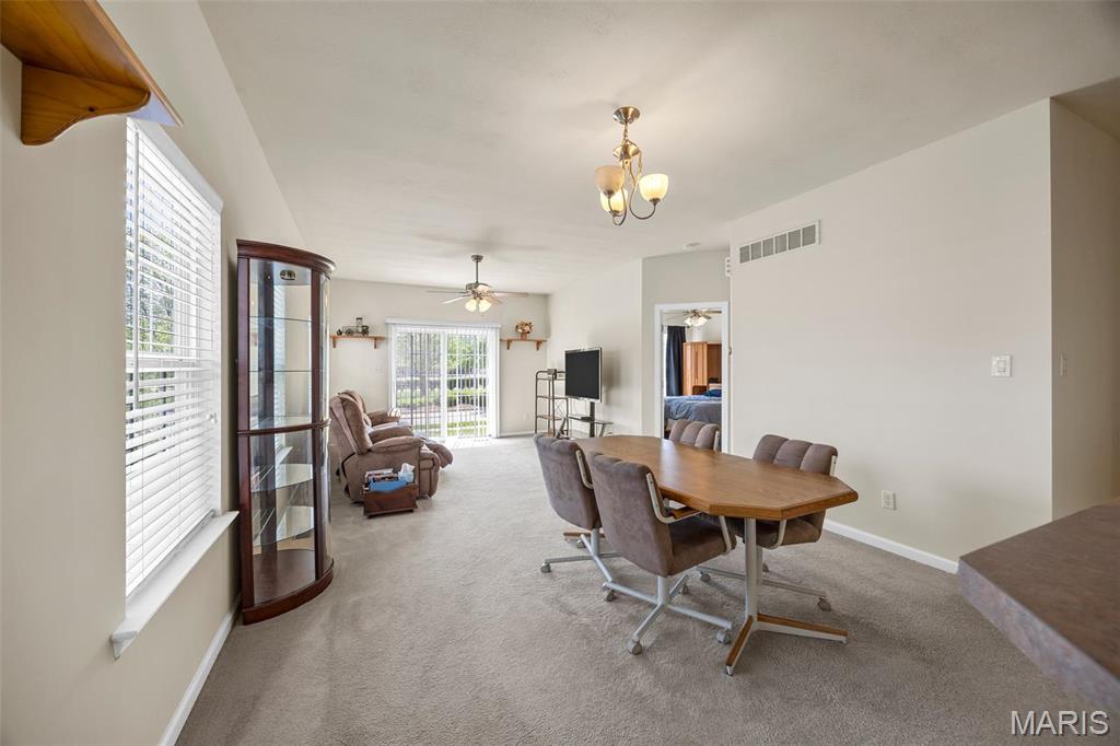 814 Haversham Drive St. Charles, MO 63304 - Photo 18 of 60