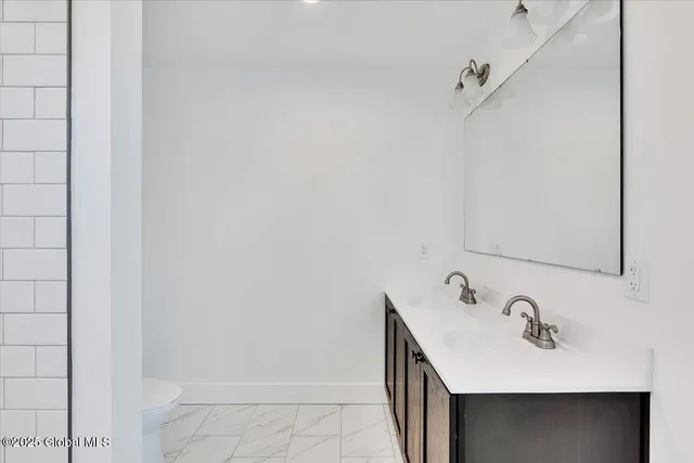 $1,250,000 | 20 Brayton Road, Queensbury, NY 12804