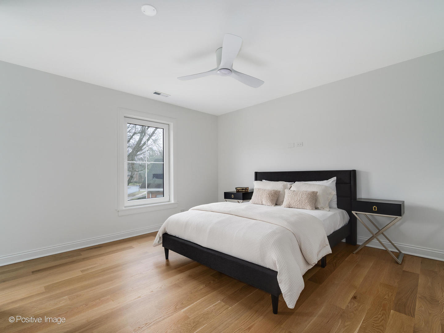 3031 Indianwood Road Wilmette, IL 60091 - Photo 19 of 28