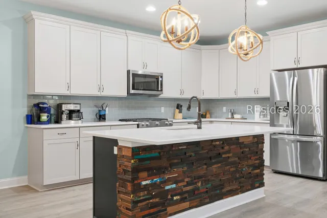 $581,000 | 1217 St Somewhere Drive, Hardeeville, SC 29927