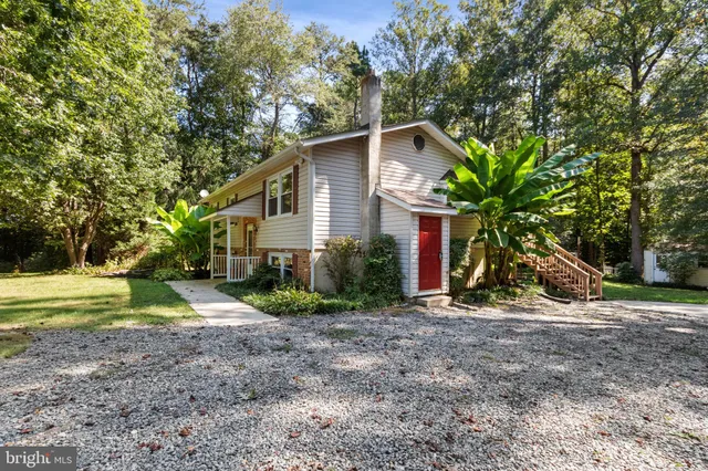 $379,000 | 6035 Towles Mill Road, Partlow, VA 22534