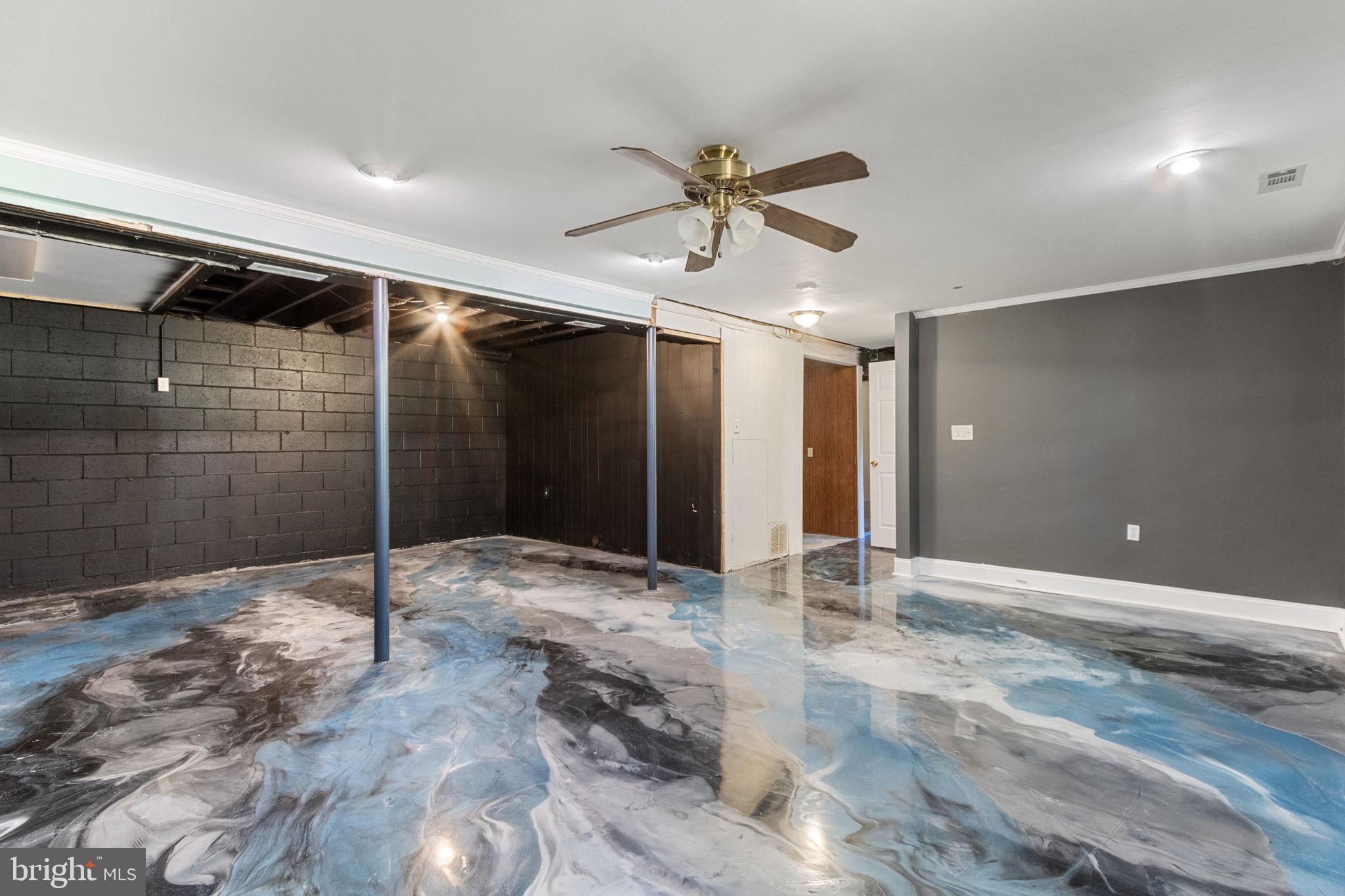 6035 Towles Mill Road Partlow, VA 22534 - Photo 36 of 66 a view of an empty room