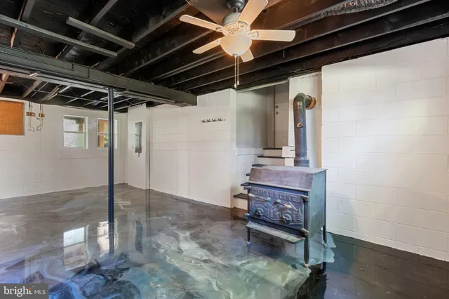 $379,000 | 6035 Towles Mill Road, Partlow, VA 22534