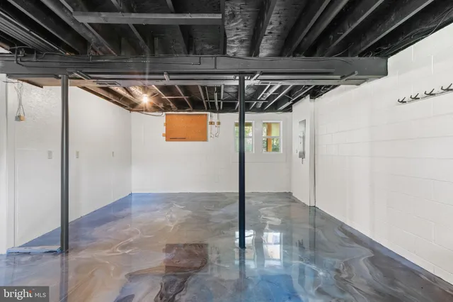 $379,000 | 6035 Towles Mill Road, Partlow, VA 22534