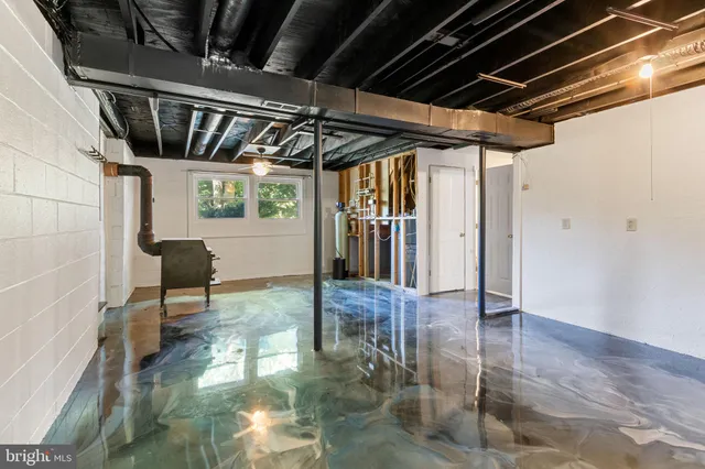 $379,000 | 6035 Towles Mill Road, Partlow, VA 22534