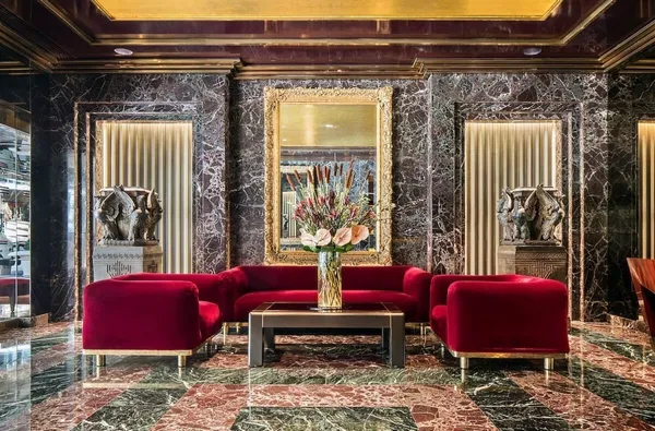 $2,798,000 | 721 5th Avenue, Unit 41E | Midtown East