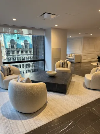 $2,798,000 | 721 5th Avenue, Unit 41E | Midtown East
