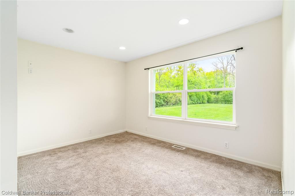 7841 Haggerty Road Belleville, MI 48111 - Photo 14 of 20
