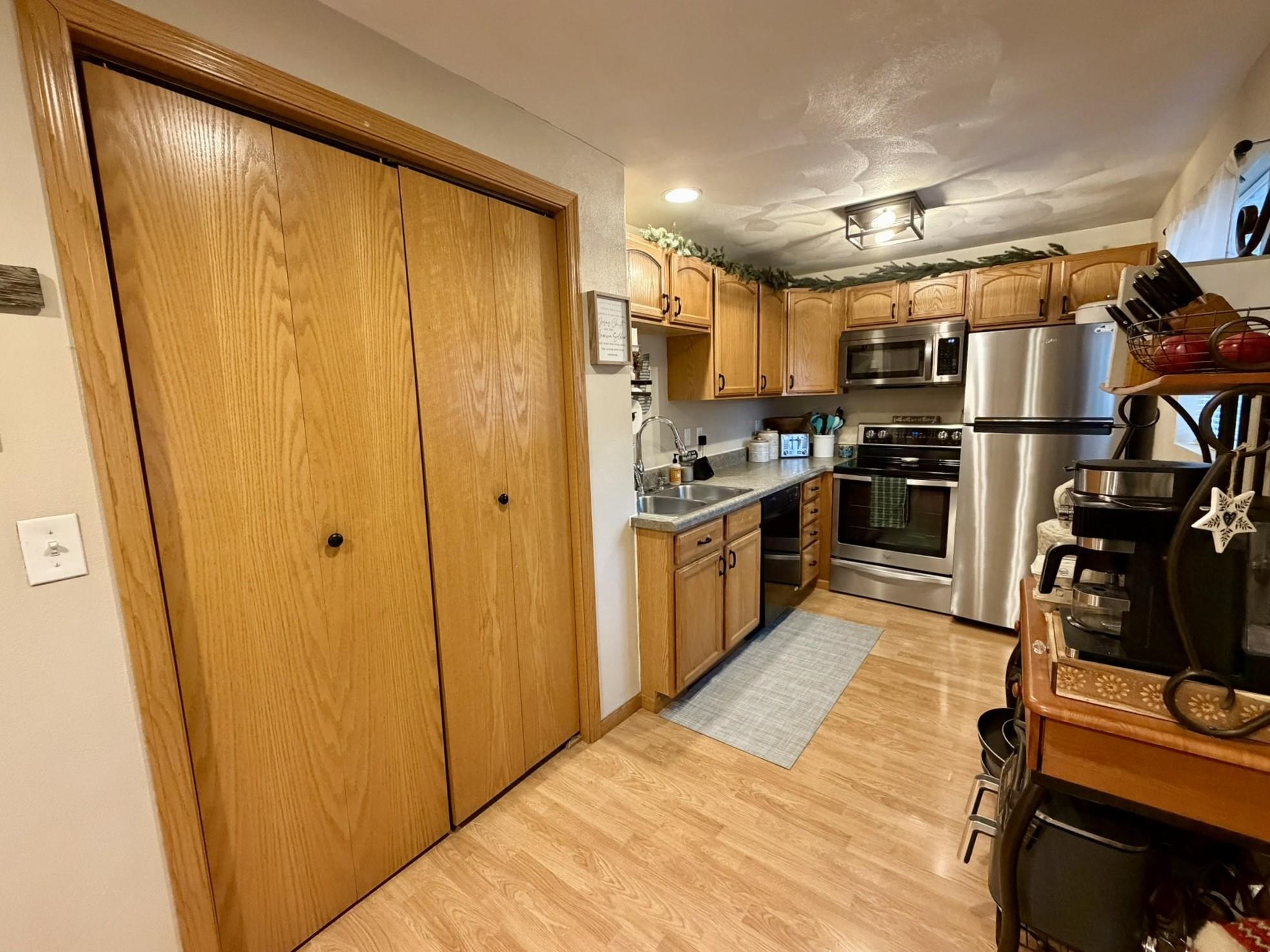 2103 16th Street Monroe, WI 53566 - Photo 14 of 29