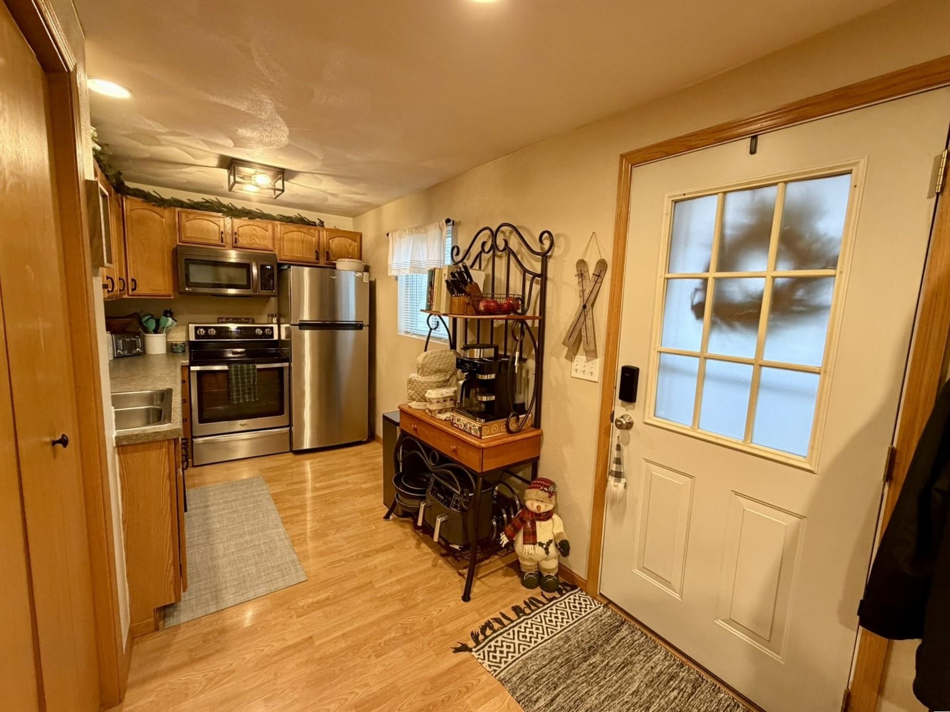 2103 16th Street Monroe, WI 53566 - Photo 17 of 29