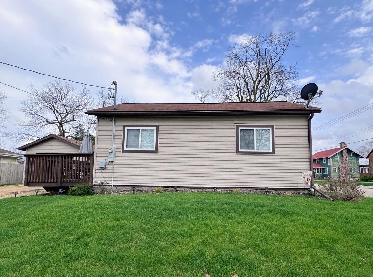 2103 16th Street Monroe, WI 53566 - Photo 27 of 29