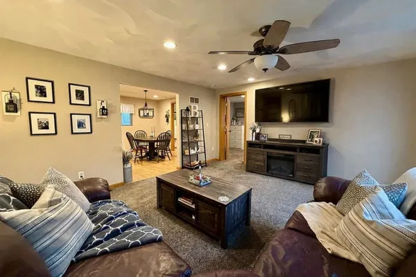 $169,900 | 2103 16th Street, Monroe, WI 53566
