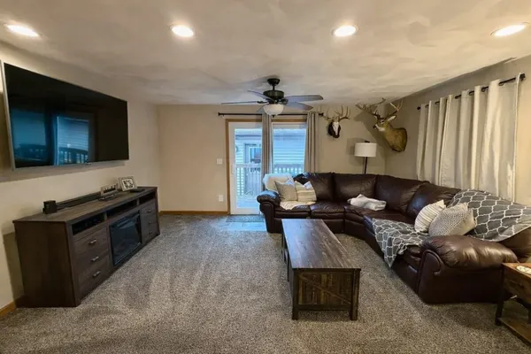 $169,900 | 2103 16th Street, Monroe, WI 53566
