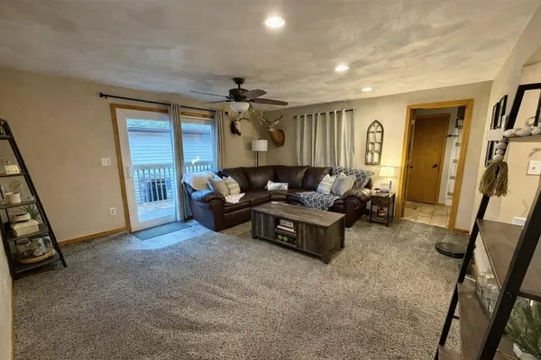 $169,900 | 2103 16th Street, Monroe, WI 53566