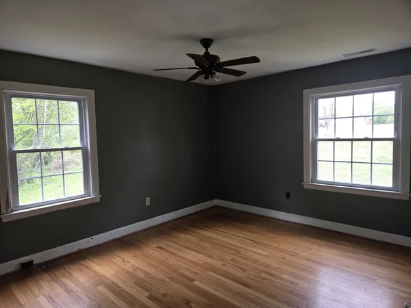 $1,700 | 2034 Lake Road, Greenbrier, TN 37073