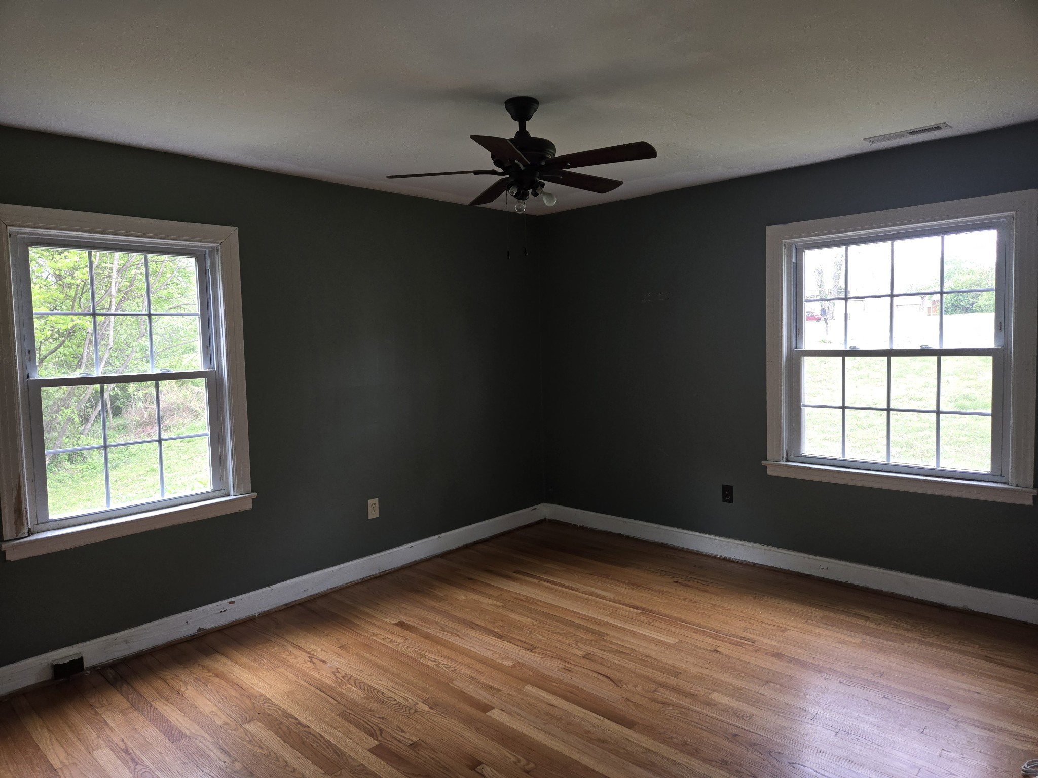 2034 Lake Road Greenbrier, TN 37073 - Photo 4 of 13