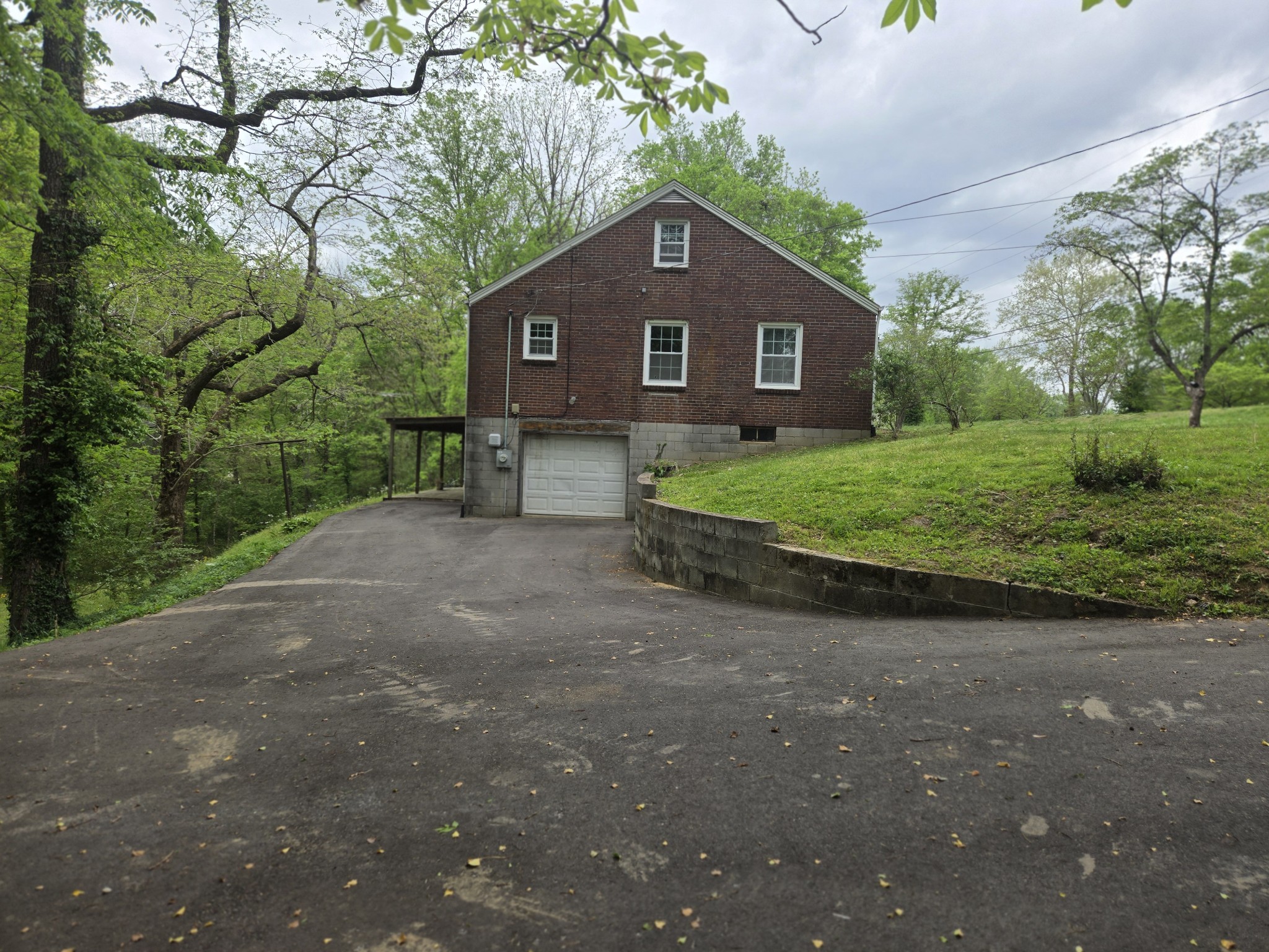 2034 Lake Road Greenbrier, TN 37073 - Photo 9 of 13