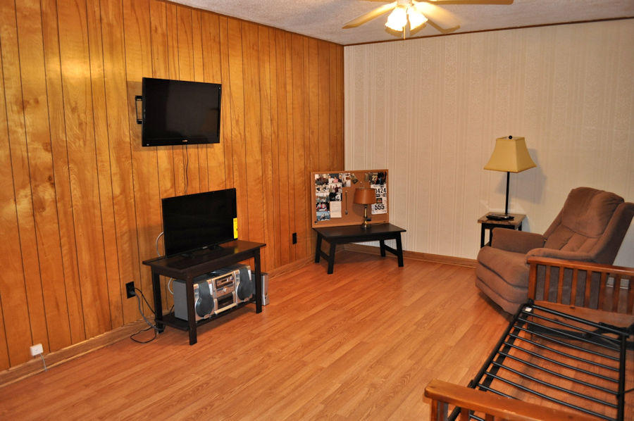 102 Blue Ridge Lane Seymour, TN 37865 - Photo 7 of 29 living room2