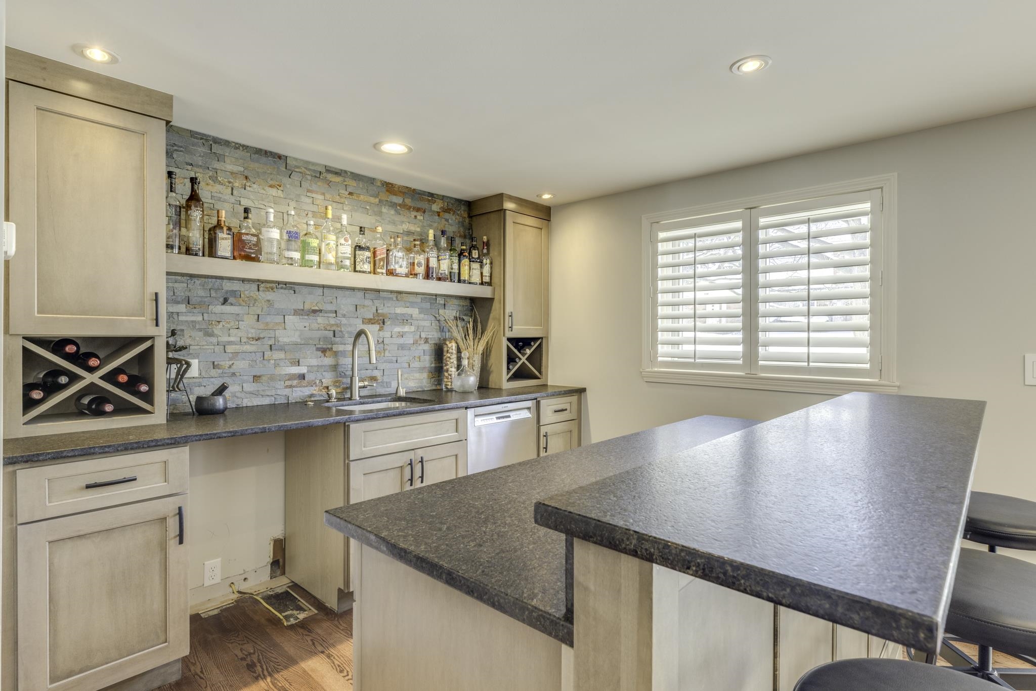2762 Bridle Road Bloomfield Hills, MI 48304 - Photo 32 of 42 50166885-2cf399f9-a696-489a-926a-d591e56a9bd5.JPG