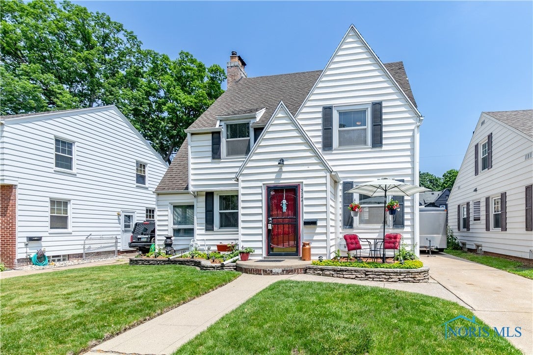 3744 Elmhurst Road Toledo, OH 43613 - Photo 1 of 50 Gallery Image 1