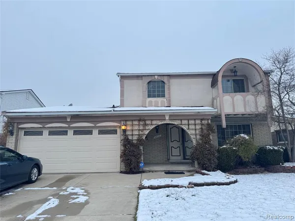 $2,300 | 4411 Bloomfield Drive, Sterling Heights, MI 48310