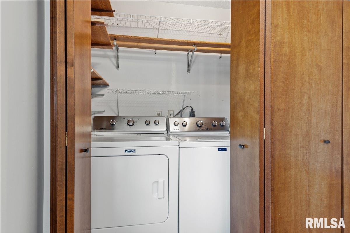 809 Diane Court Springfield, IL 62702 - Photo 15 of 32