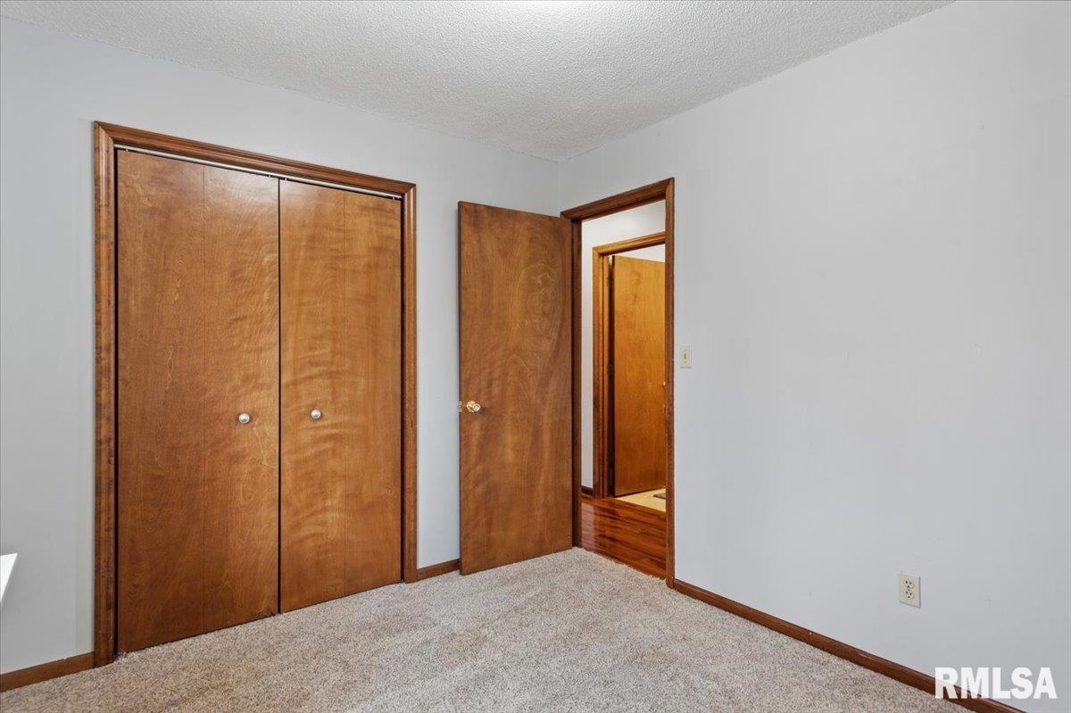 809 Diane Court Springfield, IL 62702 - Photo 25 of 32