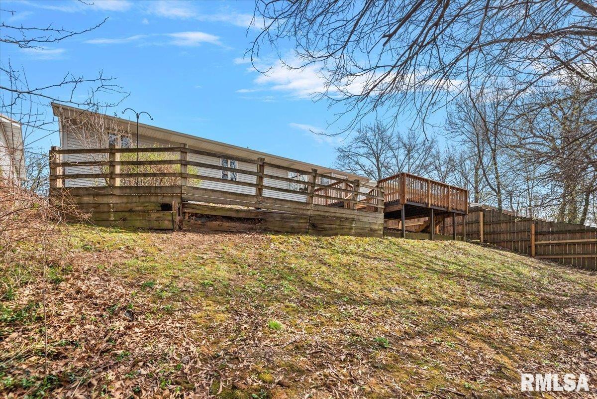 809 Diane Court Springfield, IL 62702 - Photo 30 of 32