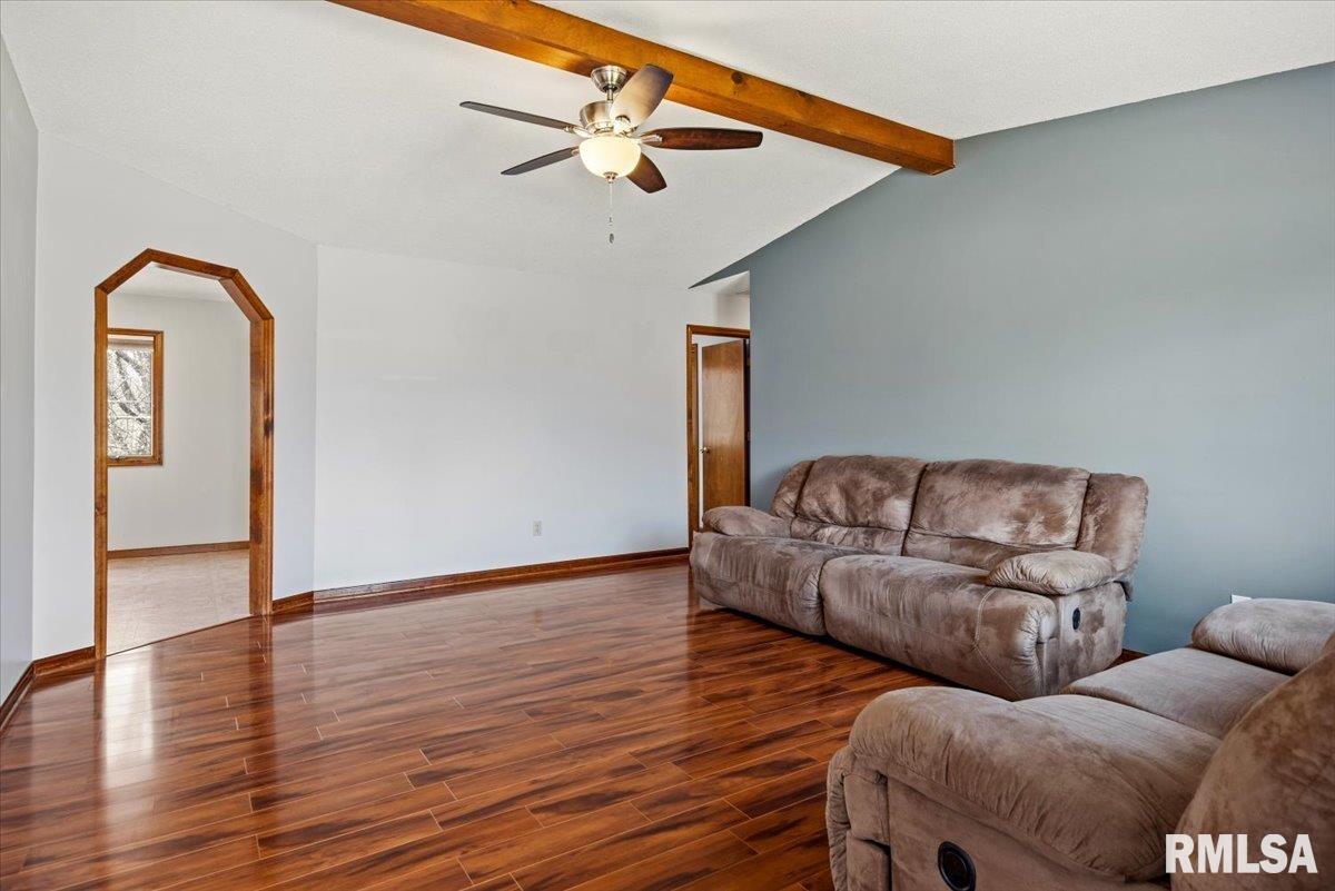 809 Diane Court Springfield, IL 62702 - Photo 4 of 32