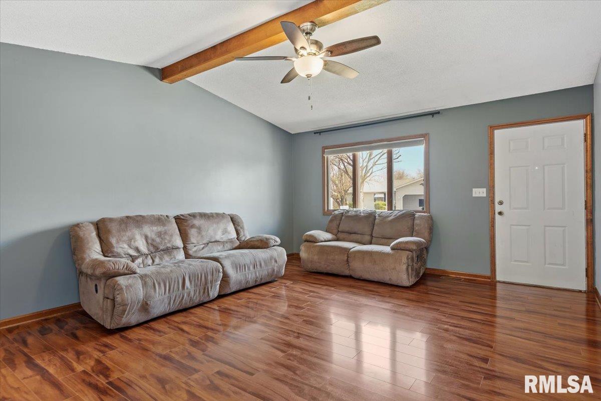 809 Diane Court Springfield, IL 62702 - Photo 5 of 32