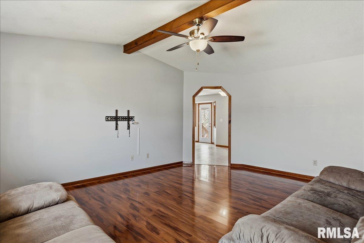 809 Diane Court Springfield, IL 62702 - Photo 7 of 32